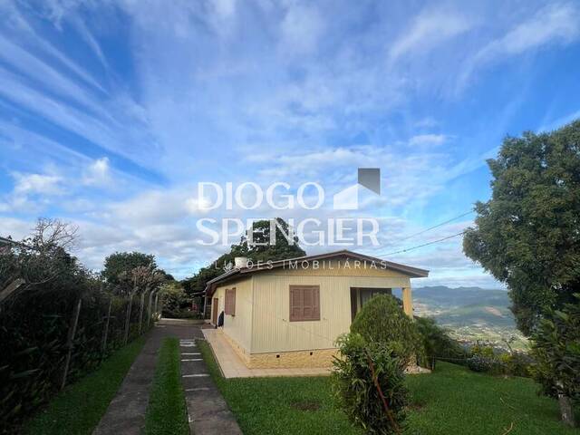 #102 - Casa para Venda em Feliz - RS - 1