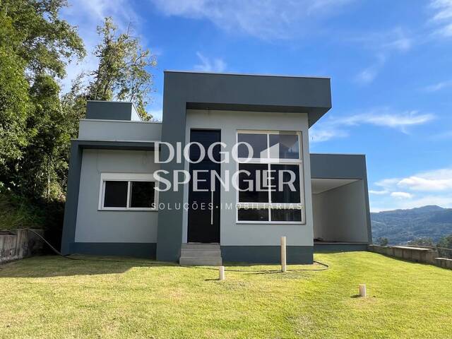 #111 - Casa para Venda em Feliz - RS - 1
